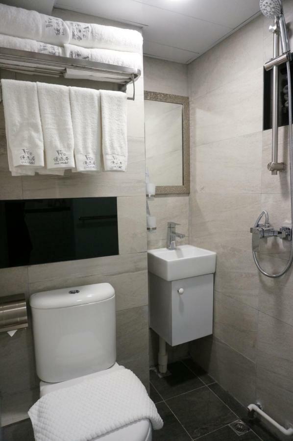 Vve Vve Hotel Hong Kong Luaran gambar